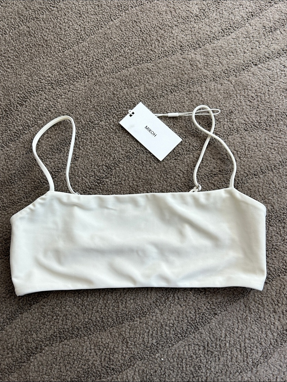 MIKOH Kumu 2 Bikini Top Size Large NWT